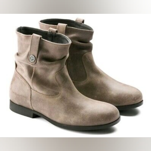 Birkenstock Shoes - ✨️Birkenstock Sarnia Booties✨️